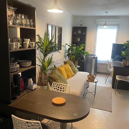 Parc Arena Apartment นีมส์ ภายนอก รูปภาพ